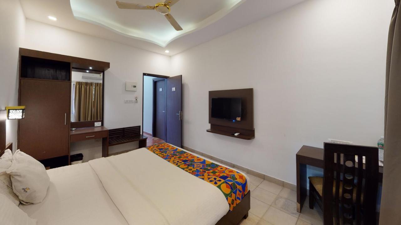 De Alcazar Calangute Hotel Kültér fotó
