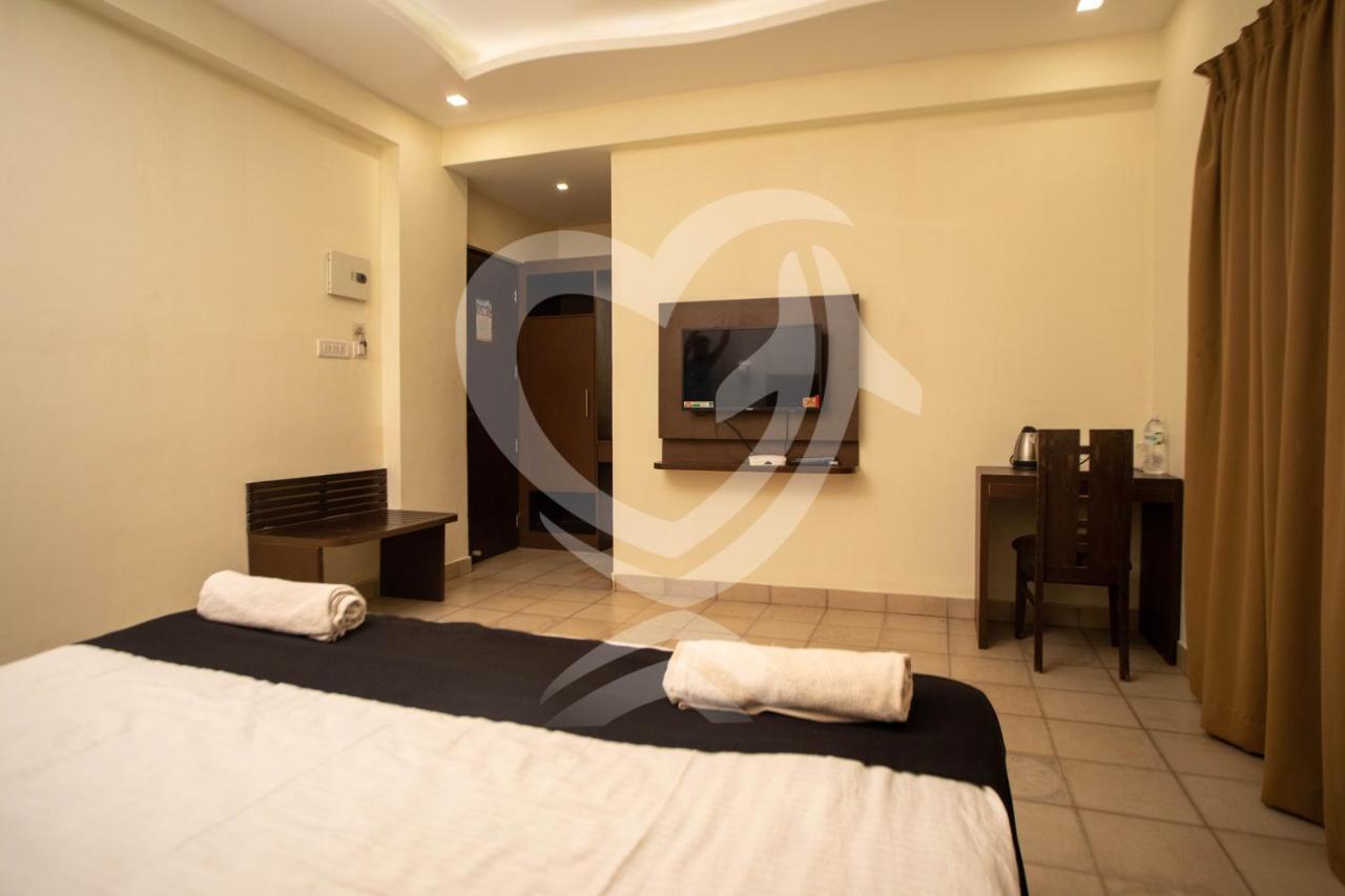 De Alcazar Calangute Hotel Kültér fotó